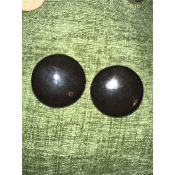 Lot Of 6 Vintage Clip On Earrings Metal Wood Variety Of Styles 1 Pair Are Post - Picture 9 of 15